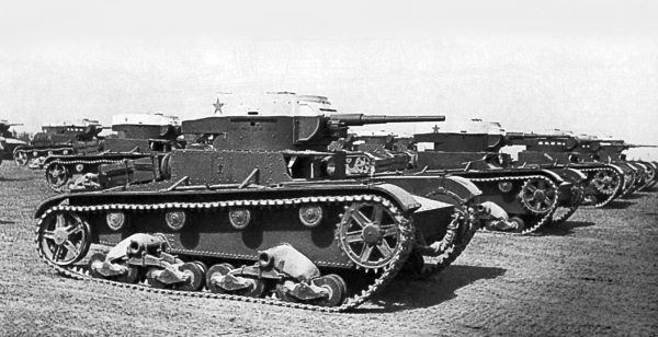 Танкисты. «Мы погибали, сгорали…» - i_003.jpg