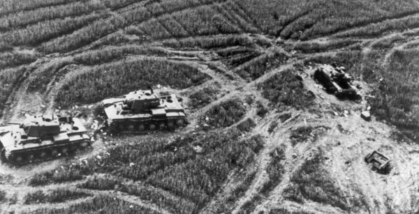 Танкисты. «Мы погибали, сгорали…» - i_008.jpg