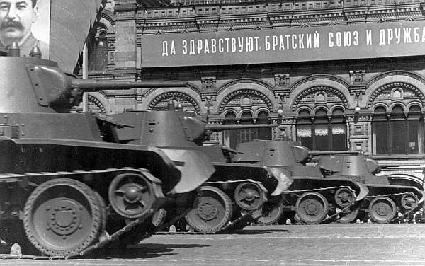 Советские танки в бою. От Т-26 до ИС-2 - _07.jpg