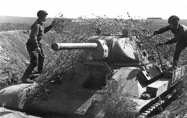 Советские танки в бою. От Т-26 до ИС-2 - _08.jpg