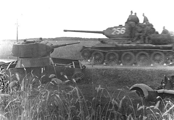 Советские танки в бою. От Т-26 до ИС-2 - _20.jpg