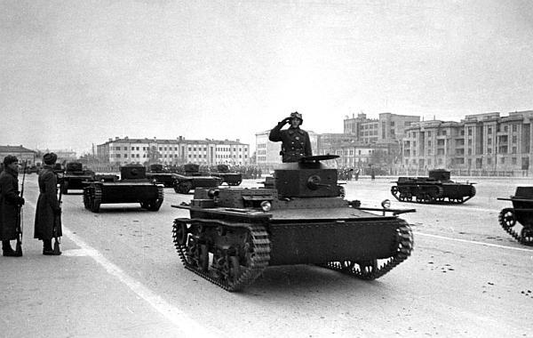 Советские танки в бою. От Т-26 до ИС-2 - _23.jpg
