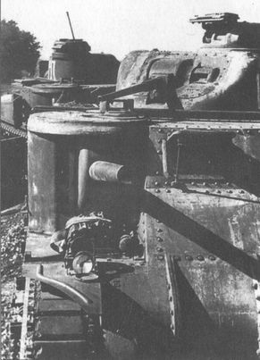 Крупнейшие танковые сражения Второй мировой войны. Аналитический обзор - i_040.jpg