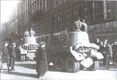 У стен Ленинграда - i_027.jpg