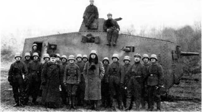 Первые германские танки. "Тевтонский ответ" - i_088.jpg