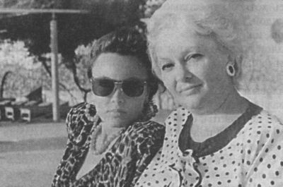 Душа как скрипка. Биография, стихи, воспоминания - i_027.jpg