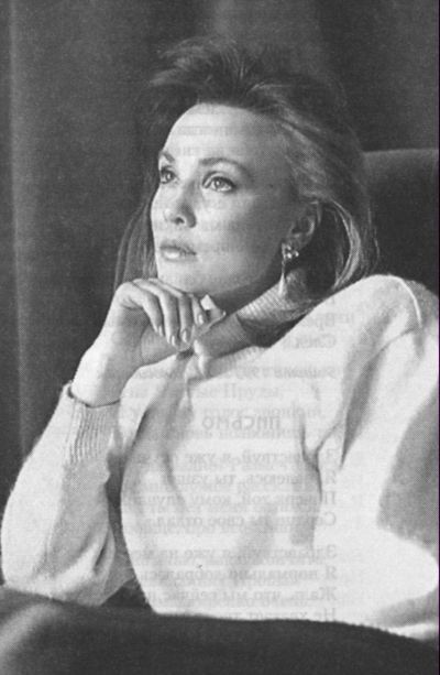 Душа как скрипка. Биография, стихи, воспоминания - i_082.jpg