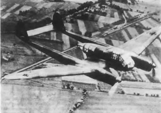 История самолетов 1919 – 1945 - pic_260.jpg