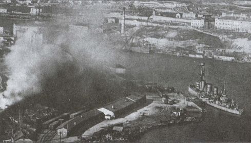Июль 1942 года. Падение Севастополя - i_004.jpg