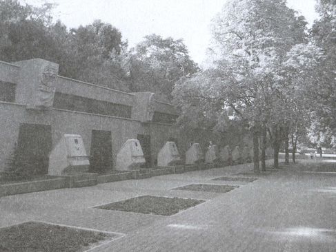 Июль 1942 года. Падение Севастополя - i_025.jpg