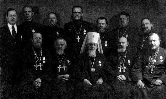 Крест и свастика. Нацистская Германия и Православная Церковь - i_012.jpg