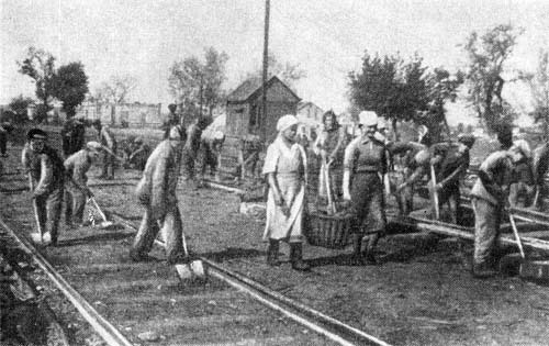 Гвардейцы Сталинграда идут на запад - i_010.jpg