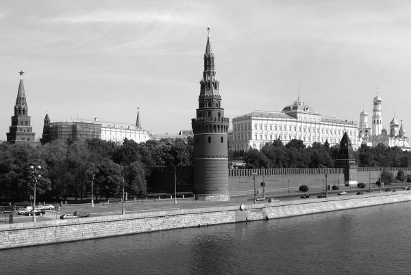 100 великих достопримечательностей Москвы - i_001.jpg