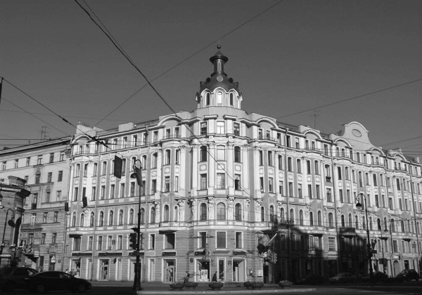 100 великих достопримечательностей Санкт-Петербурга - i_014.jpg