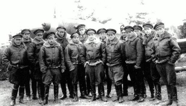 Легенды авиаторов. Исторические рассказы - _18.jpg