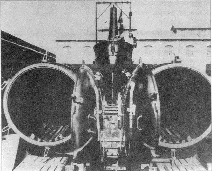 Люди, оседлавшие торпеды - i_052.jpg