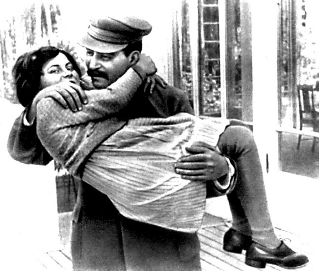 «За Сталина!» стратег великой победы - i_024.jpg