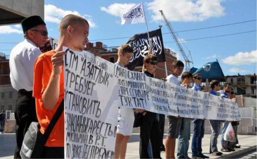 Ваххабизм в России. Теория и практика террора - i_014.jpg