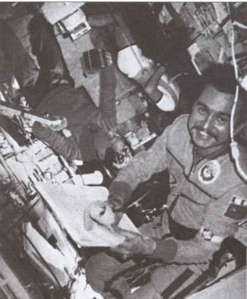 Тайны военной космонавтики - i_063.jpg