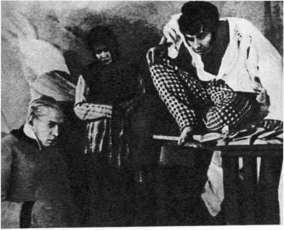 Всеобщая история кино. Том 4 (первый полутом). Послевоенные годы в странах Европы 1919-1929 - _56.jpg