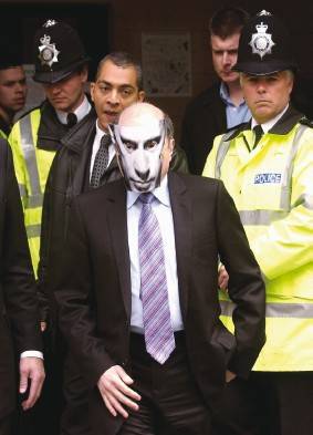 Саша, Володя, Борис... История убийства - i_038.jpg