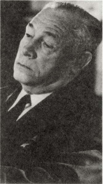 Крутые повороты: Из записок адмирала - i_040.jpg