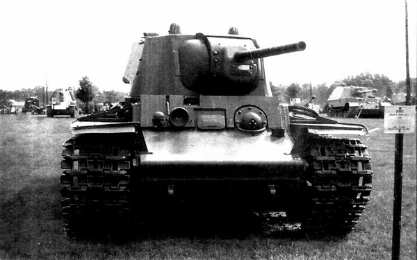 Тяжёлый танк КВ, часть 1 - i_002.jpg