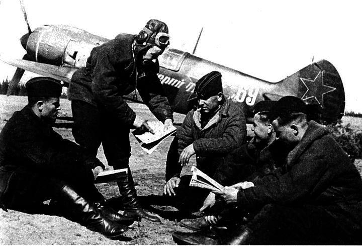 Истребитель Ла-5. Сломавший хребет Люфтваффе - i_048.png