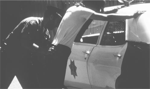 Эффект Люцифера. Почему хорошие люди превращаются в злодеев - i_002.jpg