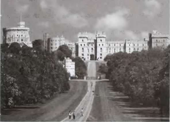 Повседневная жизнь Букингемского дворца при Елизавете II - i_032.jpg