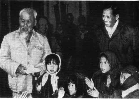 Хо Ши Мин - i_037.jpg