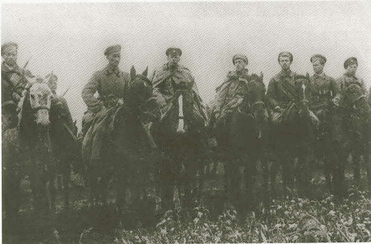 Лавр Корнилов - i_067.jpg