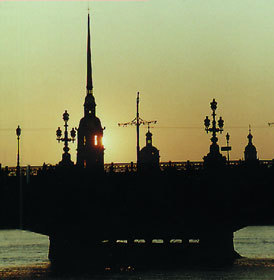 Санкт-Петербург: Иллюстрированный путеводитель + подробная карта города - i_014.jpg