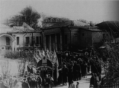 Рабы свободы: Документальные повести - i_083.png