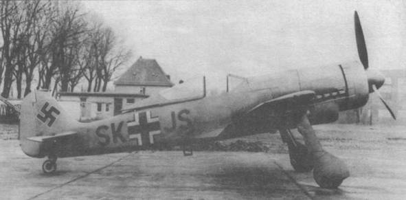 Focke Wulf Fw 190D Ta 152 - pic_4.jpg