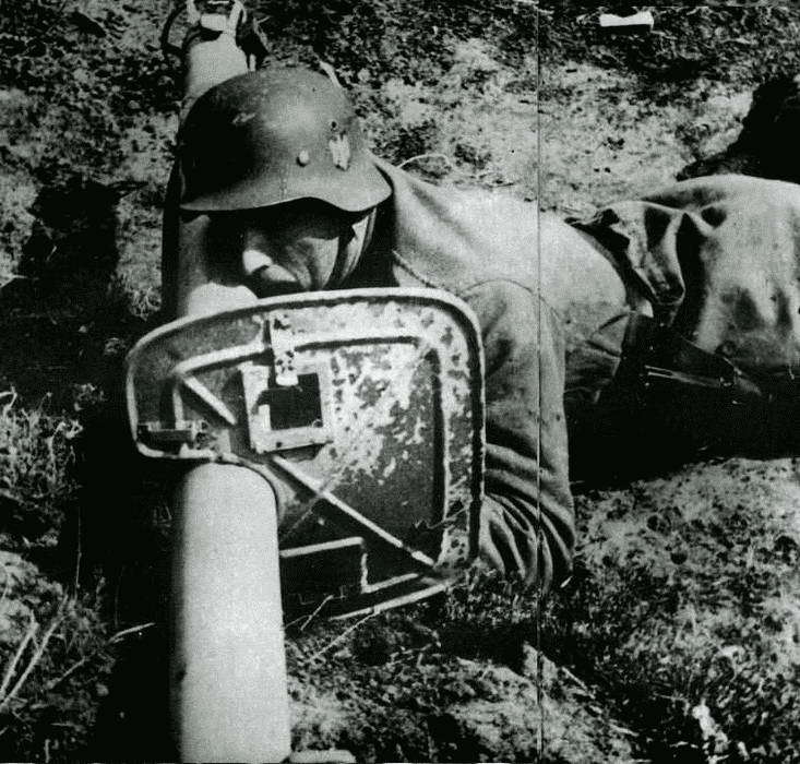 Секретное оружие Гитлера. 1933-1945 - i_066.jpg