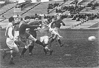 Эдуард Стрельцов. Памятник человеку без локтей - pic_10.jpg