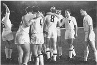 Эдуард Стрельцов. Памятник человеку без локтей - pic_37.jpg