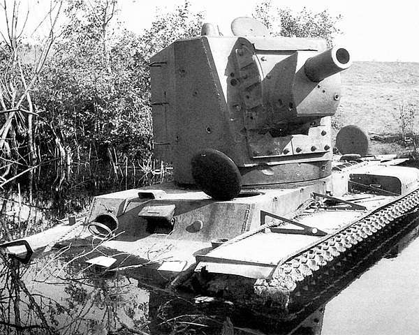 Тяжёлый танк КВ-2 - i_050.jpg