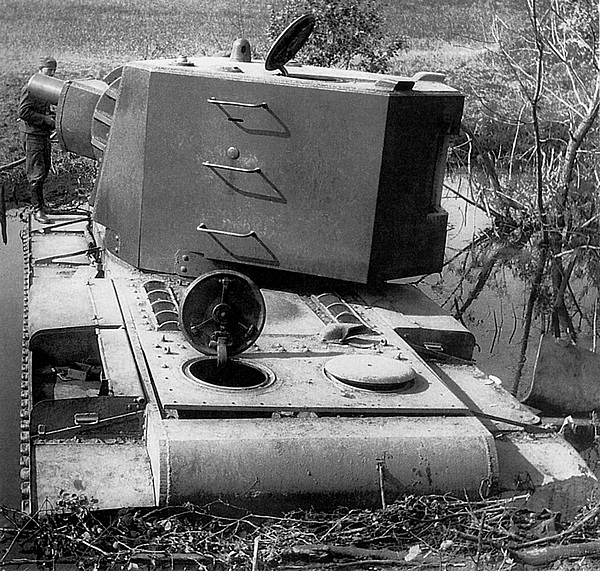 Тяжёлый танк КВ-2 - i_051.jpg
