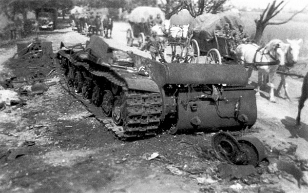 Тяжёлый танк КВ-2 - i_075.jpg