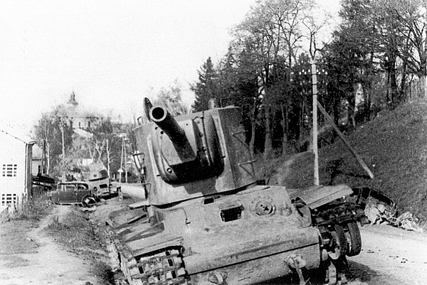 Тяжёлый танк КВ-2 - i_082.jpg