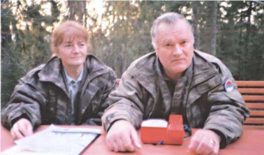 Сербский генерал Младич. Судьба защитника Отечества - i_033.jpg