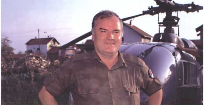 Сербский генерал Младич. Судьба защитника Отечества - i_034.jpg