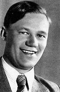 Досье на звезд: правда, домыслы, сенсации. Их любят, о них говорят - _30.jpg