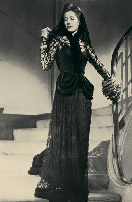 Тайны парижских манекенщиц (сборник) - i_038.jpg