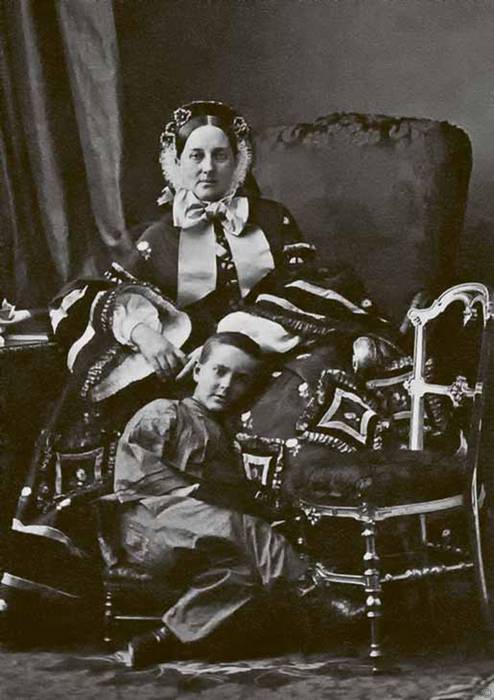 Тайны парижских манекенщиц (сборник) - i_110.jpg