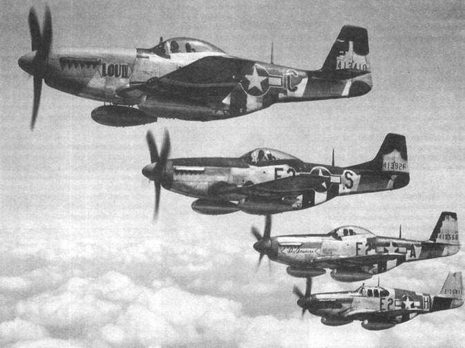 «Мустанги» над Рейхом - pic_1.jpg