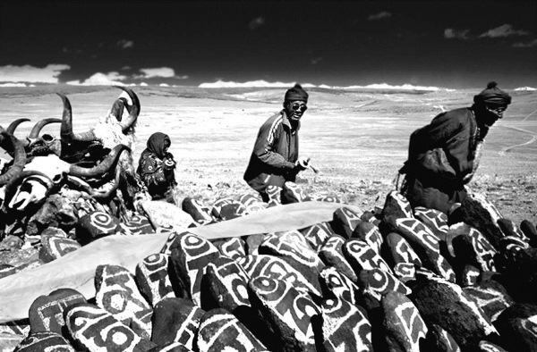 Меч Гессар-хана и другие сказания - i_008.jpg