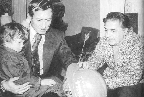 Евтушенко: Love story - i_031.jpg